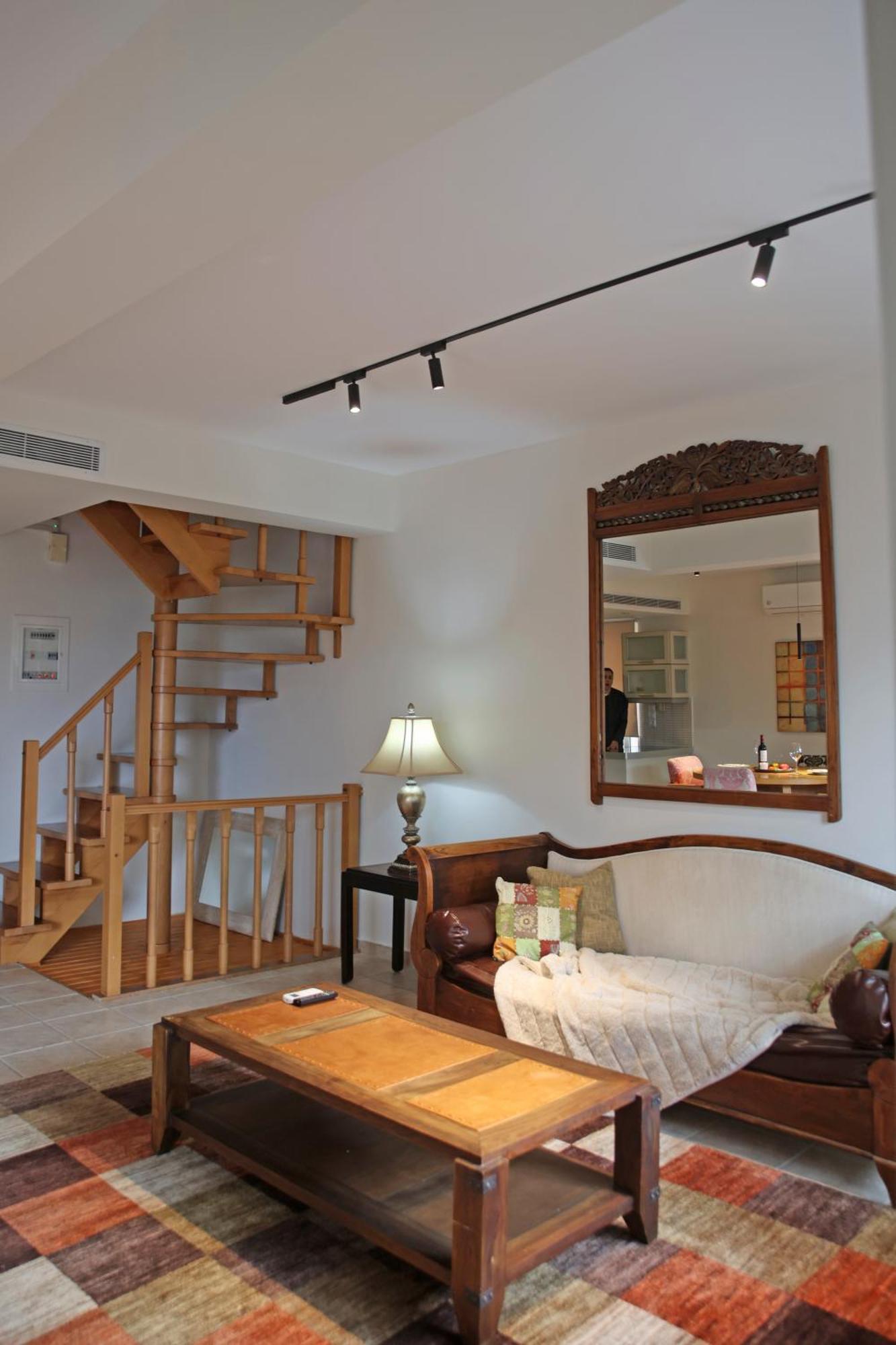 Sunset Spacious Maisonette With Pool Apartmán *